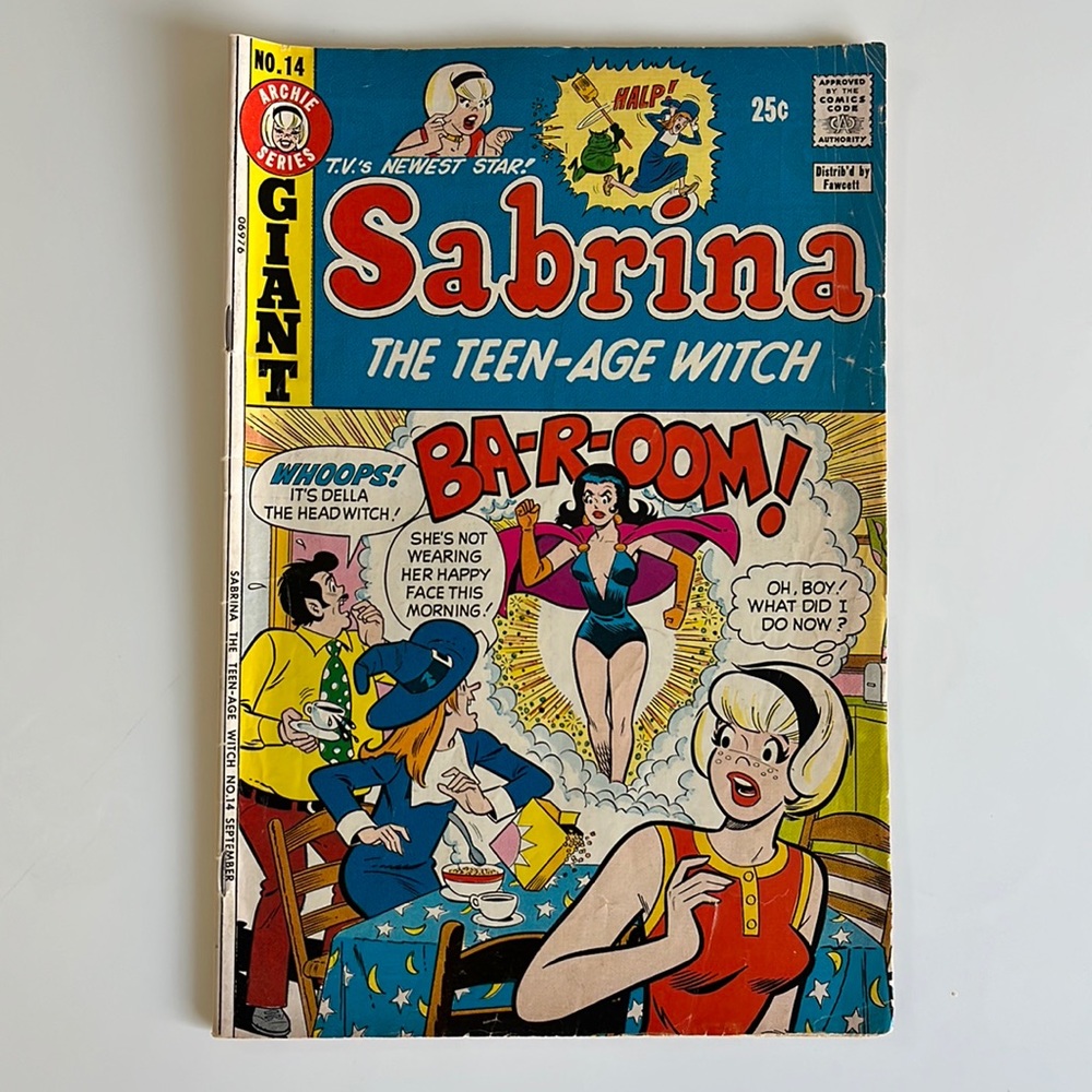 SABRINA THE TEEN-AGE WITCH #14 GIANT - DELLA COVER / STORY - JUGHEAD - 1973